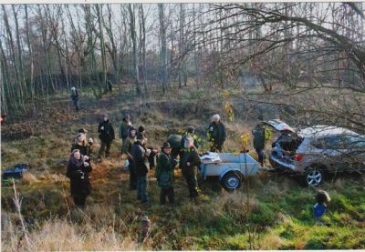 7 Sammeln am Lagerfeuer.jpg